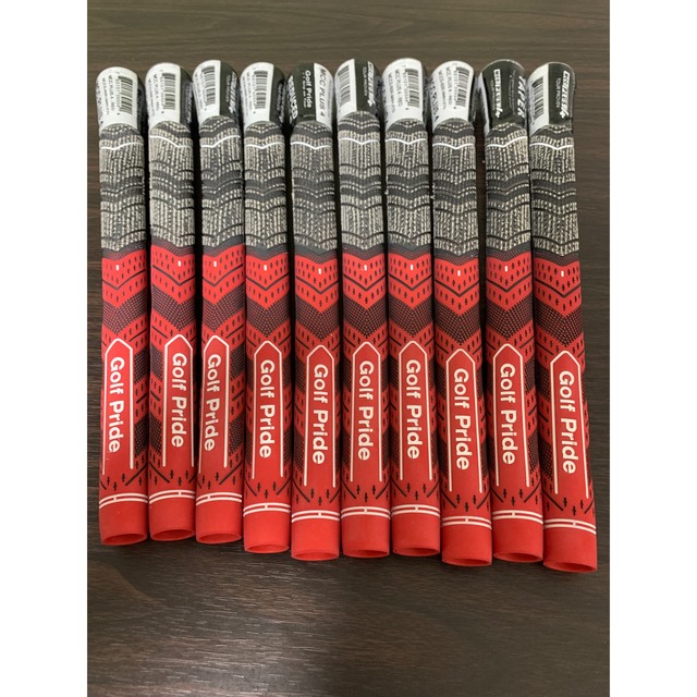 Golf Pride(ゴルフプライド)の新品　ゴルフプライド　グリップ　10本セット　レッド スポーツ/アウトドアのゴルフ(その他)の商品写真