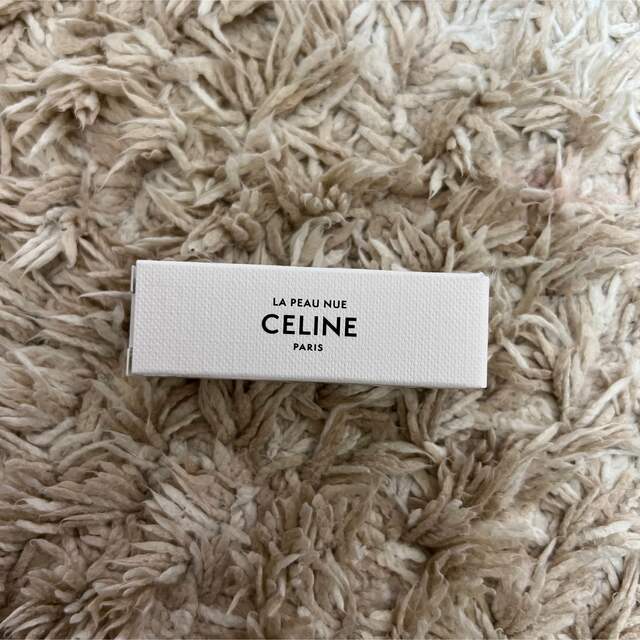 celine - CELINEセリーヌ LA PEAU NUE ラ・ポ・ヌ オードゥパルファン♡の通販 by うめちゃん's shop