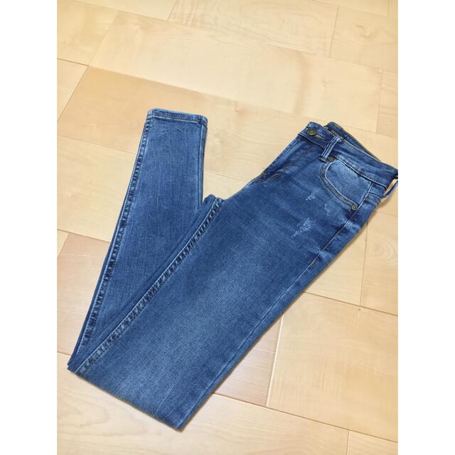 Bershka(ベルシュカ)のBershka♡デニム♡美脚ストレッチ♡スキニーパンツ♡32センチ♡XS レディースのパンツ(スキニーパンツ)の商品写真