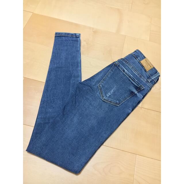 Bershka(ベルシュカ)のBershka♡デニム♡美脚ストレッチ♡スキニーパンツ♡32センチ♡XS レディースのパンツ(スキニーパンツ)の商品写真