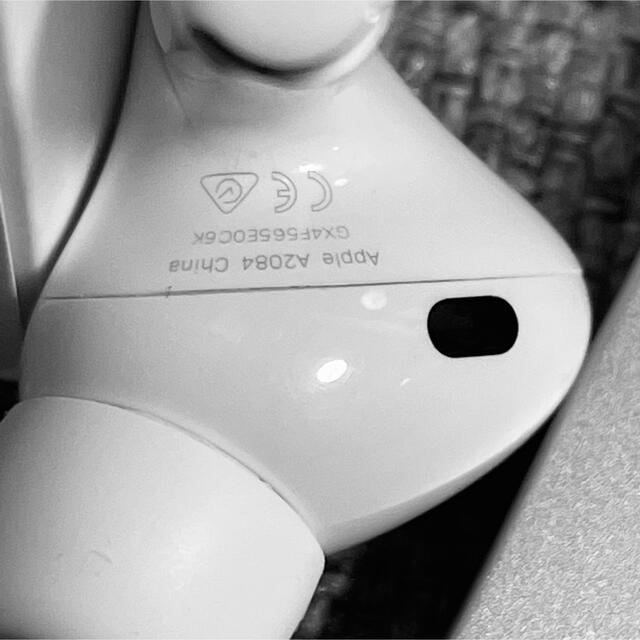 Apple(アップル)のApple AirPods Pro 片耳 L 片方 左耳 625 スマホ/家電/カメラのオーディオ機器(ヘッドフォン/イヤフォン)の商品写真