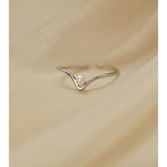 ティアラパールリング　シルバー レディースのアクセサリー(リング(指輪))の商品写真