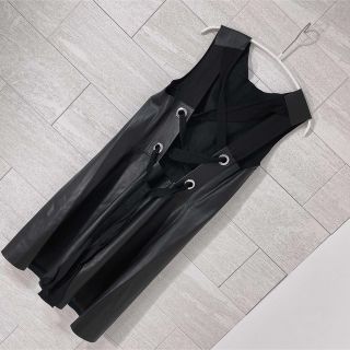 ザラ(ZARA)の▪️ZARA▪️ザラ▪️XSエコレザーワンピースブラック黒レディース(ミニワンピース)