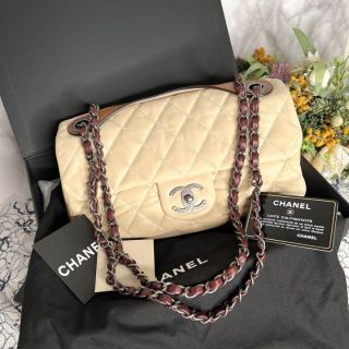 シャネル(CHANEL)の【ともちゃん様専用】CHANEL バイカラー マトラッセ (ショルダーバッグ)