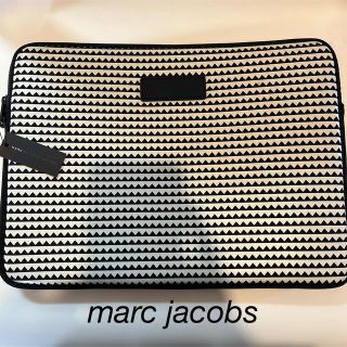 マークバイマークジェイコブス(MARC BY MARC JACOBS)のマークジェイコブス　マルチケース　新品　パソコン　ケース　PC(その他)