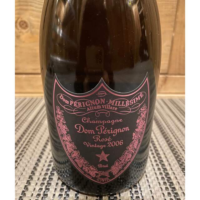 Dom Pérignon(ドンペリニヨン)のDom prignon Rose ドンペリニヨン ロゼ ビンテージ 2006 食品/飲料/酒の酒(シャンパン/スパークリングワイン)の商品写真