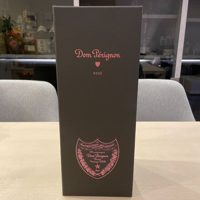 Dom Pérignon(ドンペリニヨン)のDom prignon Rose ドンペリニヨン ロゼ ビンテージ 2006 食品/飲料/酒の酒(シャンパン/スパークリングワイン)の商品写真