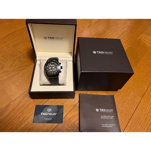 TAG Heuer カレラ01 ブラックセラミックCAR2A90CAR2A90シリアル