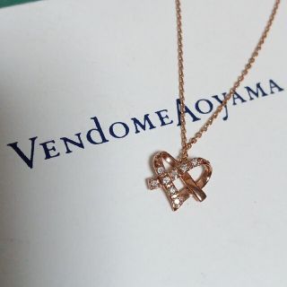 ヴァンドームアオヤマ(Vendome Aoyama)のVAVENDOME AOYAMA  ハートモチーフダイヤモンドネックレス　10K(ネックレス)