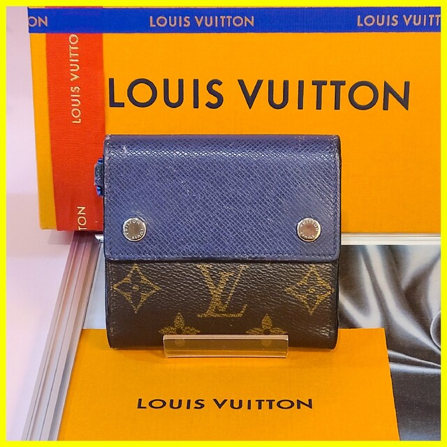 LOUIS VUITTON(ルイヴィトン)の【希少】ヴィトン 折り財布 コンパクト ウォレット ブルー モノグラム レディースのファッション小物(財布)の商品写真