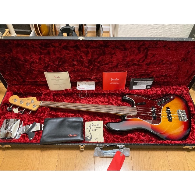 Fender(フェンダー)のFender American Original Jazz Bass（美品） 楽器のベース(エレキベース)の商品写真