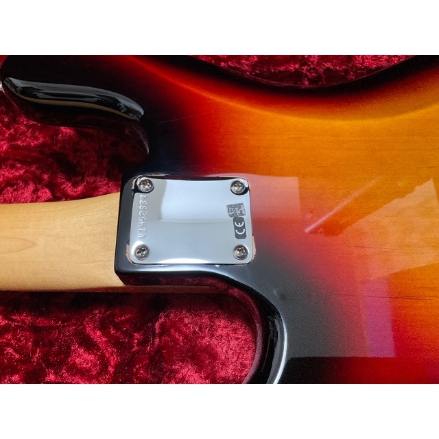 Fender(フェンダー)のFender American Original Jazz Bass（美品） 楽器のベース(エレキベース)の商品写真