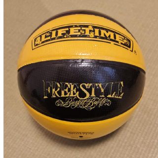 スポルディング(SPALDING)のエナメル バスケットボール 7号 LIFETIME(バスケットボール)