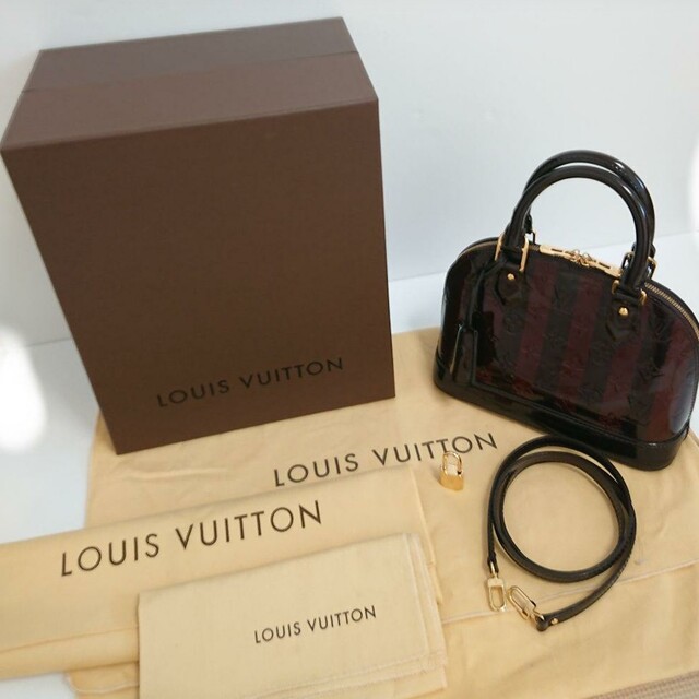 LOUIS VUITTON(ルイヴィトン)の【限定】ルイヴィトン・モノグラム ヴェルニ レイユール アルマBB』M91700 レディースのバッグ(ショルダーバッグ)の商品写真