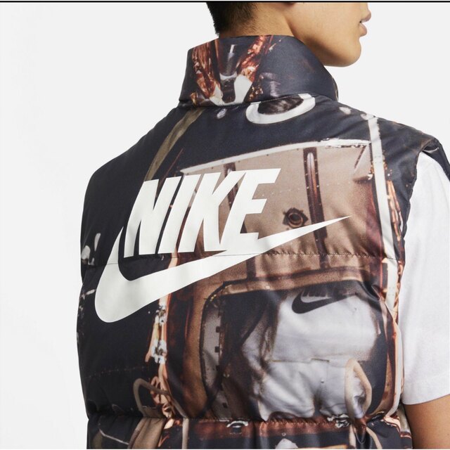 NIKE ZERO GRAVITY DOWN VEST