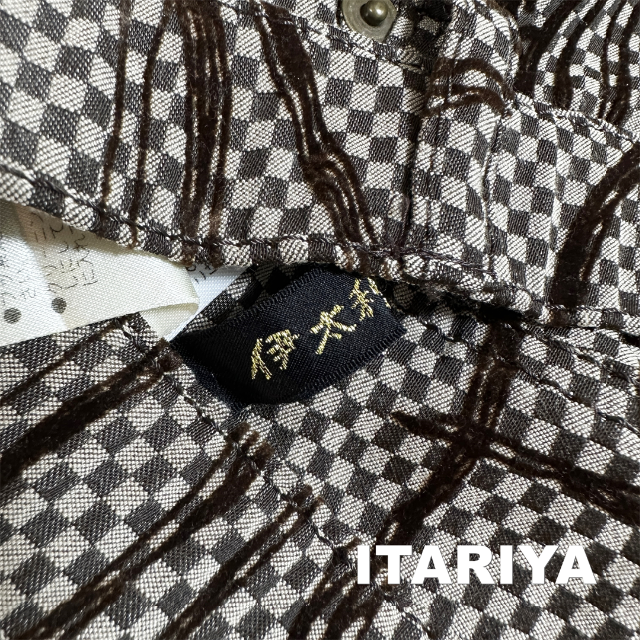 伊太利屋(イタリヤ)の【伊太利屋】ITARIYA フロック総柄加工 チェック パンツ レディースのパンツ(カジュアルパンツ)の商品写真