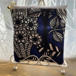 マリメッコ(marimekko)のマリメッコハンドメイド(名刺入れ/定期入れ)