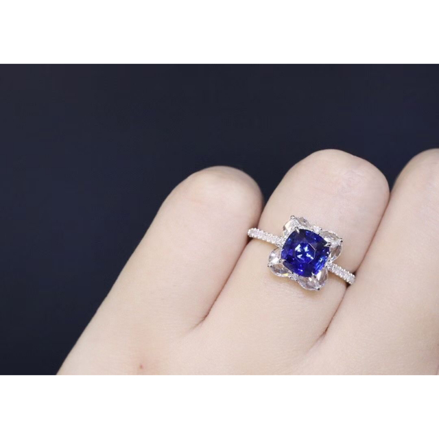 天然 ロイヤルブルーサファイア ダイヤ リング0.56ct k18 f