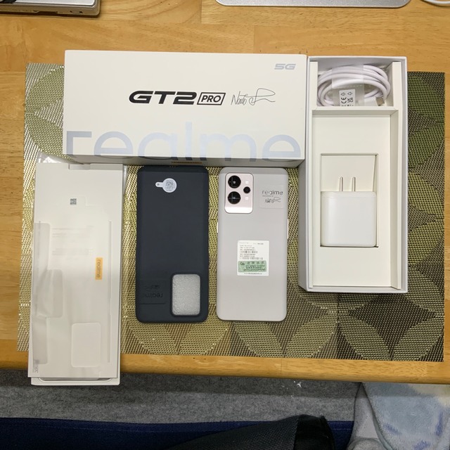 OPPO(オッポ)のrealme GT2 Pro スマホ/家電/カメラのスマートフォン/携帯電話(スマートフォン本体)の商品写真