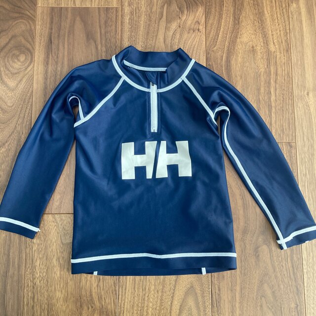 HELLY HANSEN(ヘリーハンセン)のHH ラッシュガード　ネイビー 100 キッズ/ベビー/マタニティのキッズ服男の子用(90cm~)(水着)の商品写真