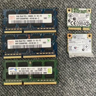 【中古】メモリ2GBx2本、4GBx1本、WIFIカード2つ(PCパーツ)