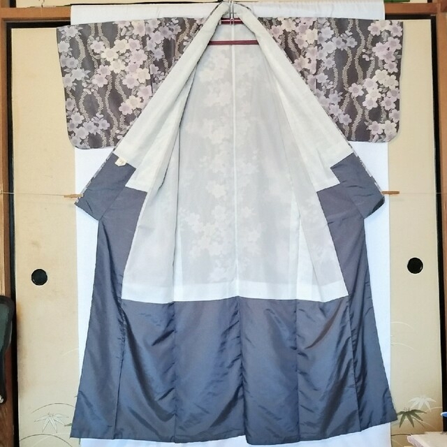 グレー/桜♥化繊袷＊エレガント小紋 レディースの水着/浴衣(着物)の商品写真