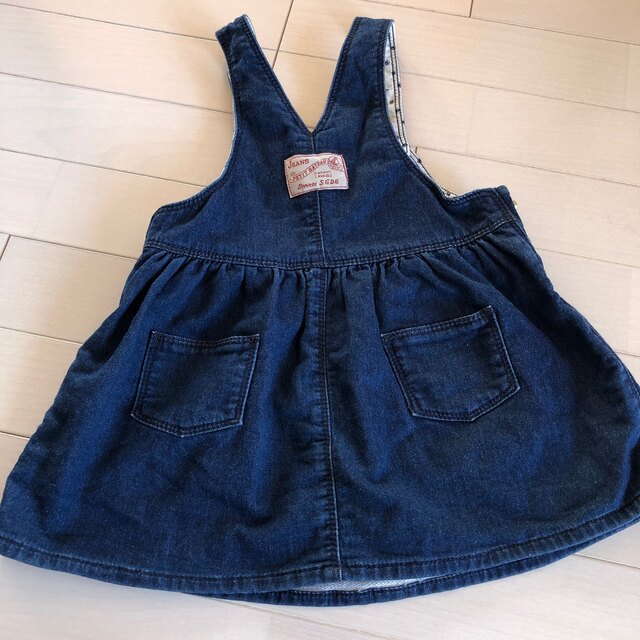 PETIT BATEAU(プチバトー)のプチバトーデニムジャンパースカート18m81cm キッズ/ベビー/マタニティのベビー服(~85cm)(スカート)の商品写真