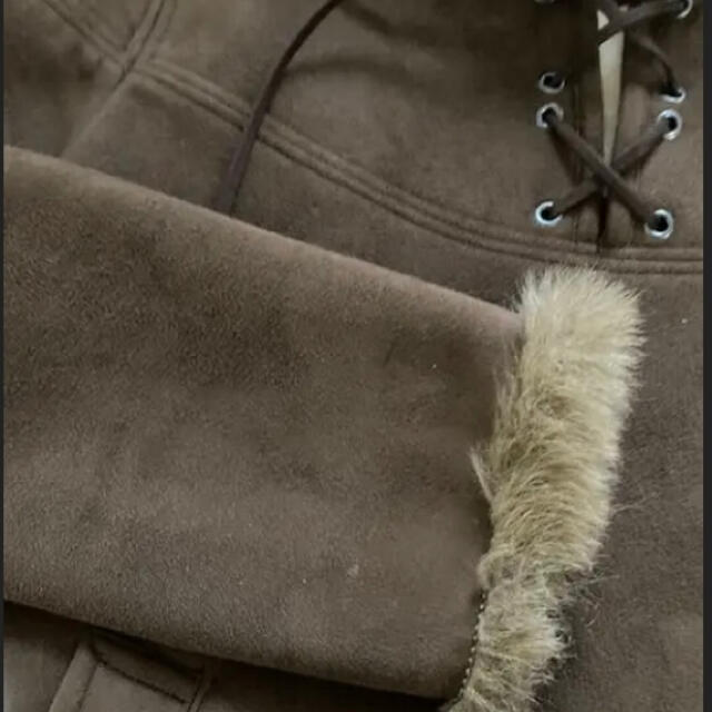 mysty woman(ミスティウーマン)のミスティウーマンフェイクムートン風コートMハニーズシューラルー grove レディースのジャケット/アウター(ムートンコート)の商品写真