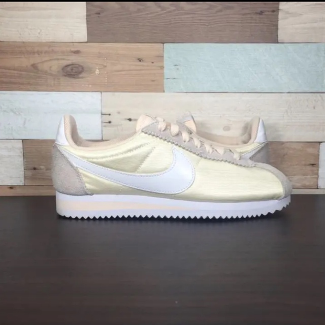 NIKE CLASSIC CORTEZ NYLON 23cm