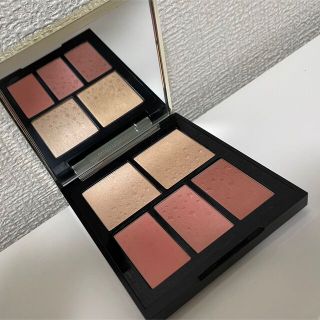 ローラメルシエ(laura mercier)のlaura mercier ファーストボールチークパレット(フェイスカラー)