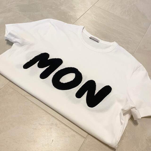 モンクレール　Tシャツ