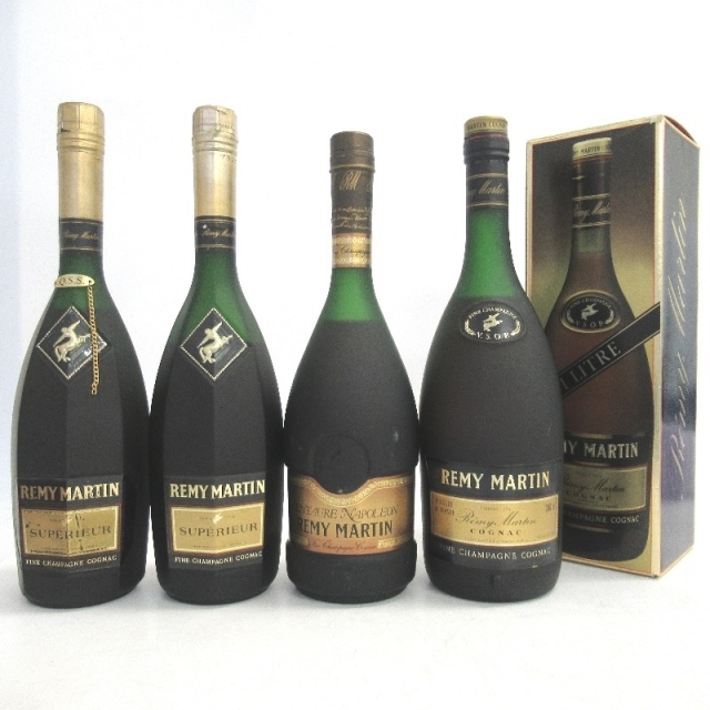 商品詳細未開封★REMY MARTIN【レミーマルタン】 コニャック 4本セット 700/1000ml 箱付