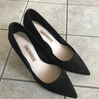 ザラ(ZARA)のZARA ❤️ポインテッドパンプス❤️size38(ハイヒール/パンプス)