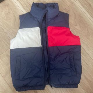 トミーヒルフィガー(TOMMY HILFIGER)のトミーヒルフィガー　ダウンベスト　110(ジャケット/上着)