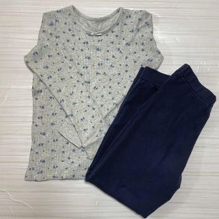 ユニクロ(UNIQLO)のユニクロ GIRLS ウルトラストレッチワッフルセット(長袖) 130cm(パジャマ)