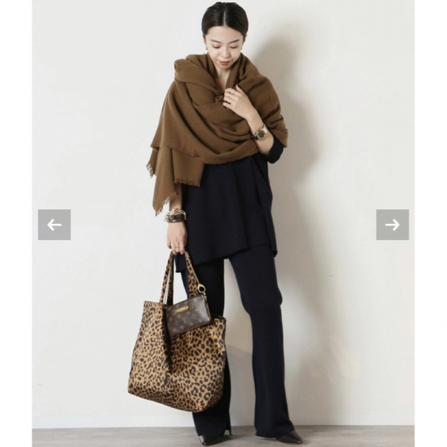 L'Appartement DEUXIEME CLASSE(アパルトモンドゥーズィエムクラス)のL'Appartement  ALONPI CASHMERE stole レディースのファッション小物(マフラー/ショール)の商品写真