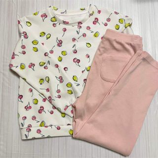 ユニクロ(UNIQLO)のユニクロ GIRLS エアリズムウルトラストレッチセット(長袖) 130cm(パジャマ)