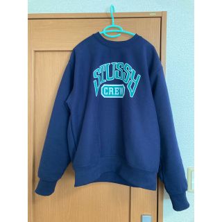 ステューシー(STUSSY)のSTÜSSY CREW ステューシー トレーナー スウェット 22aw 即完売品(スウェット)