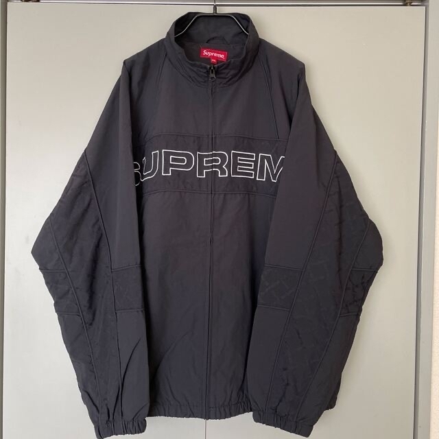 Supreme(シュプリーム)のSupreme Jacquard Panel Track Jacket ブラック メンズのジャケット/アウター(ナイロンジャケット)の商品写真