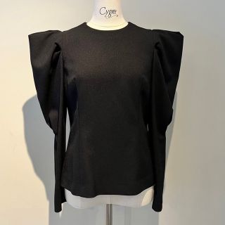 Drawer - シーニュcygne Manon/ブラック とんがりパフtopsの通販 by
