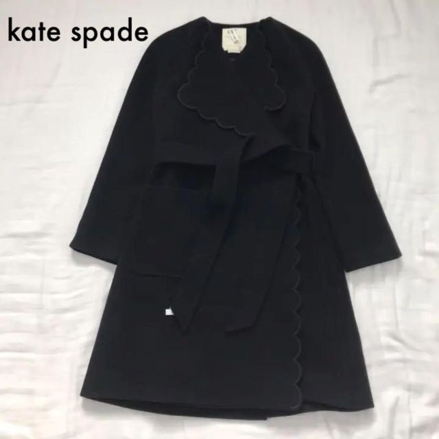 kate spade new york(ケイトスペードニューヨーク)のケイトスペードニューヨーク スカラップウールコート 黒 ベルト付き レディースのジャケット/アウター(ロングコート)の商品写真