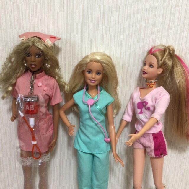 Barbie(バービー)のバービー人形　3体　Barbie    ⑪ キッズ/ベビー/マタニティのおもちゃ(ぬいぐるみ/人形)の商品写真