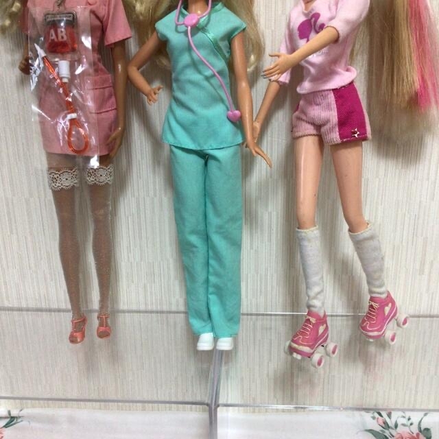 Barbie(バービー)のバービー人形　3体　Barbie    ⑪ キッズ/ベビー/マタニティのおもちゃ(ぬいぐるみ/人形)の商品写真