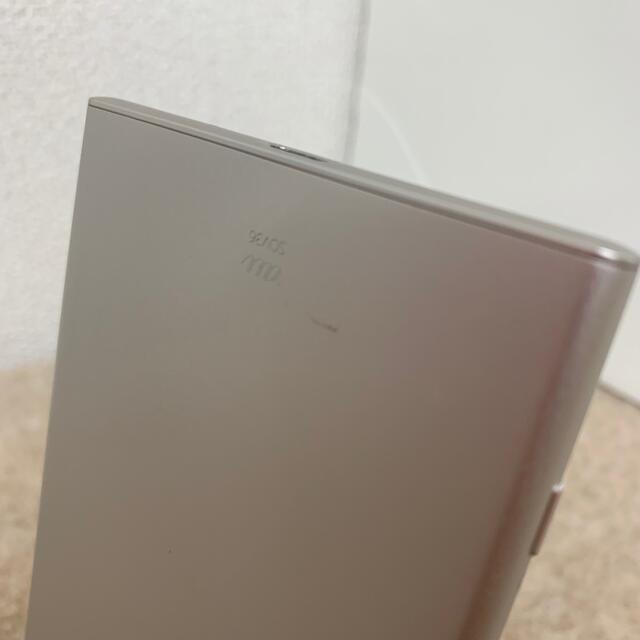 Xperia(エクスペリア)の【SIMフリー】Xperia XZ1 SOV36 ウォームシルバー スマホ/家電/カメラのスマートフォン/携帯電話(スマートフォン本体)の商品写真