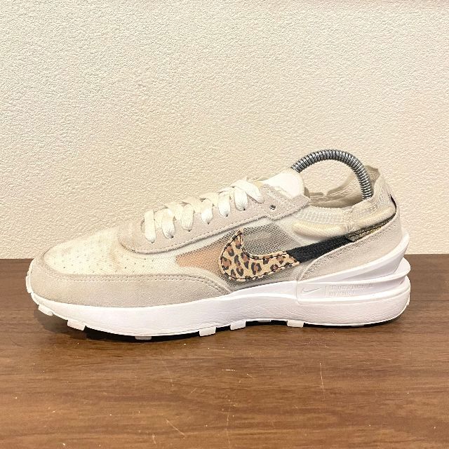 極美品 NIKE WAFFLE ONE SE ワッフルワンSE スニーカー