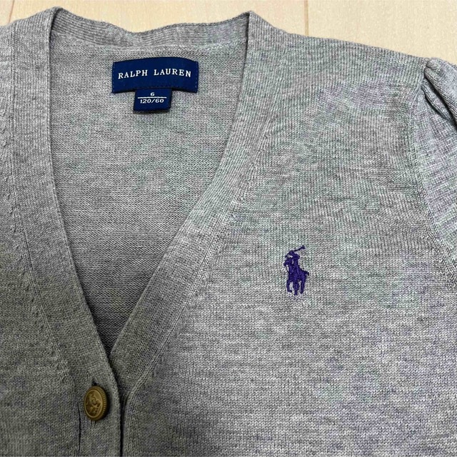 Ralph Lauren(ラルフローレン)の［試着のみ］ラルフローレン  カーディガン　ライトグレー　6T キッズ/ベビー/マタニティのキッズ服女の子用(90cm~)(カーディガン)の商品写真