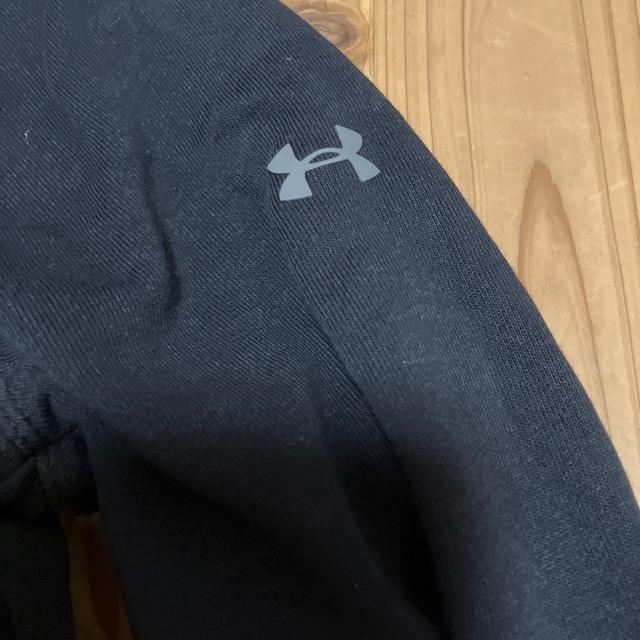 UNDER ARMOUR(アンダーアーマー)のUNDER ARMOR チュニック スポーツ/アウトドアのトレーニング/エクササイズ(トレーニング用品)の商品写真