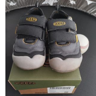 キーン(KEEN)のkeen 16㌢　スニーカー　撥水(スニーカー)