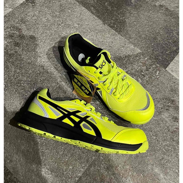 asics(アシックス)の新品☆★アシックス　安全靴★☆ プーマ　ミズノ メンズの靴/シューズ(スニーカー)の商品写真