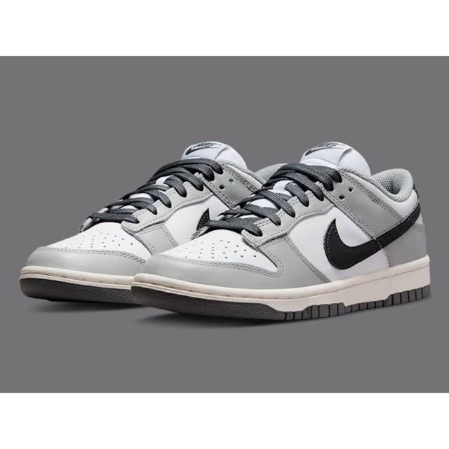 靴/シューズNike Dunk Low White Light Smoke Grey